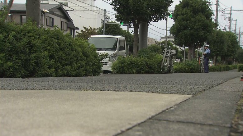 交通事故からトラブルに…ネックレスを奪った男を現行犯逮捕｜FNNプライムオンライン