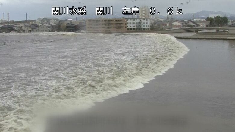 ｢避難する時間なかった｣地震発生から約20分後…川を遡上する津波　新潟･日本海側の“津波”の特徴｢短時間で集中的に…｣｜FNNプライムオンライン