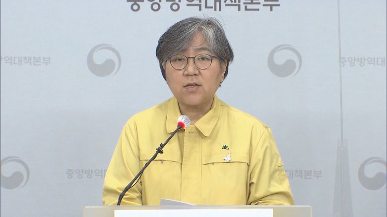 「K防疫」の司令塔である鄭銀敬(チョン・ウンギョン)中央疾病対策本部長は外国人労働者の検査強制を擁護した