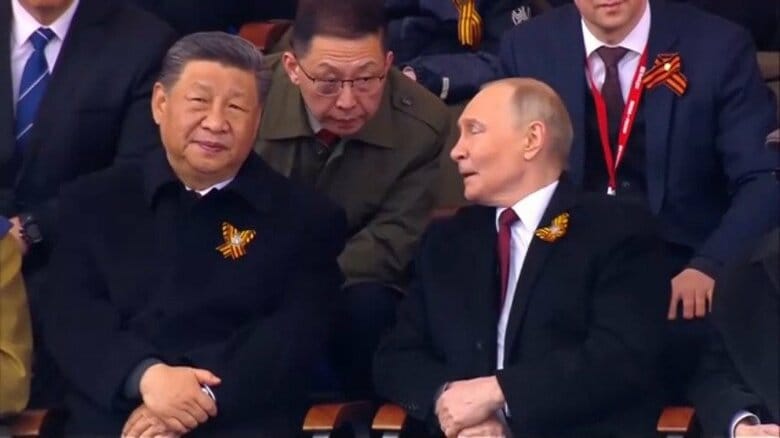ロシアの“戦勝80年”軍事パレードに出席した習近平国家主席