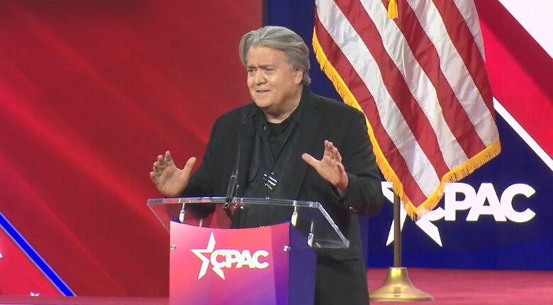 トランプ政権で首席戦略官を務めたバノン氏も会場を沸かせた