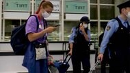 ベラルーシ選手“安全な場所で保護” きょうにも亡命手続き意向