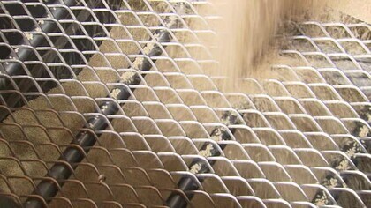 格安備蓄米の精米　県内でも始まる…通常分に上乗せで精米工場は土日もフル稼働へ【福井】