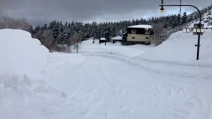 今夜からあすにかけて“初雪ラッシュ”…警報級の大雪警戒　最強寒波迫る中“祭り”30万人予想「カイロ」で急激な気温低下備える人も