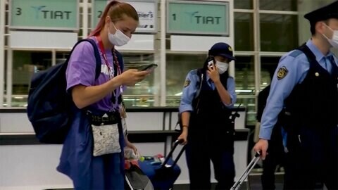 ベラルーシ選手“安全な場所で保護” きょうにも亡命手続き意向