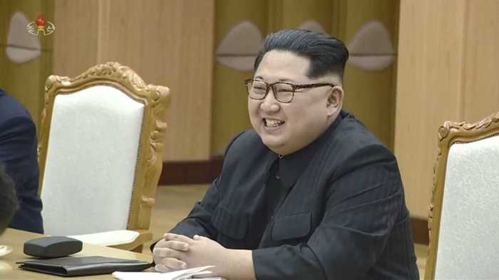 北の爆笑王?金正恩委員長がジョーク連発
