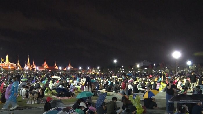 タイ・バンコクで大規模反政府集会 デモ隊 「王室改革」も言及