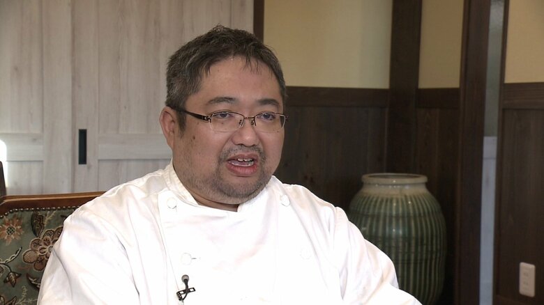 「クマが出てから予約が減った」と話すオーナシェフの近藤範一さん