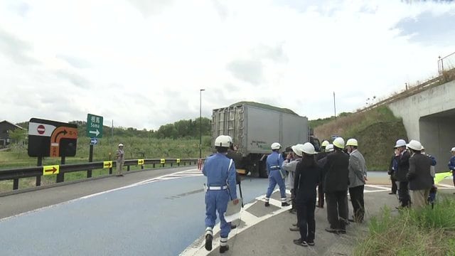 東北中央自動車道の霊山インターチェンジ