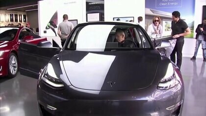 テスラ車288万台をアメリカ運輸当局が予備調査、運転支援システム巡り　これまで「自動運転」で交通違反や衝突事故など発生