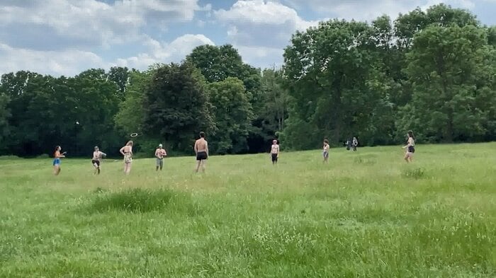 依然ウイルスとの闘いが続くイギリス