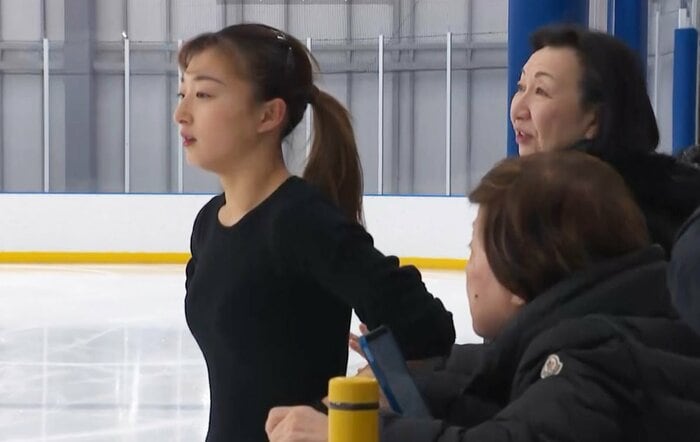 坂本に喝を入れる中野コーチ