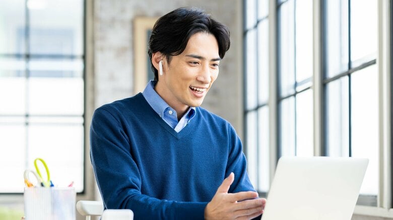 web会議で最高に伝わる7つのコツ。声のプロが教える「もじもじ動かない」「話しはじめと終わりを示す」｜FNNプライムオンライン