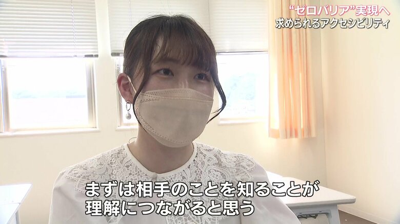 翻訳を担当したノートルダム清心女子大学の学生