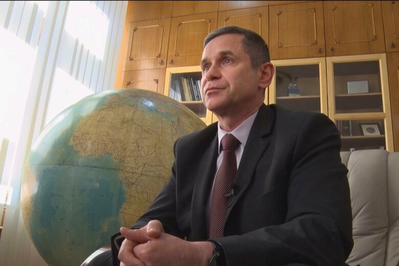 EU加盟申請でさまざまな変化が起きていると語る、ノサティ国防相