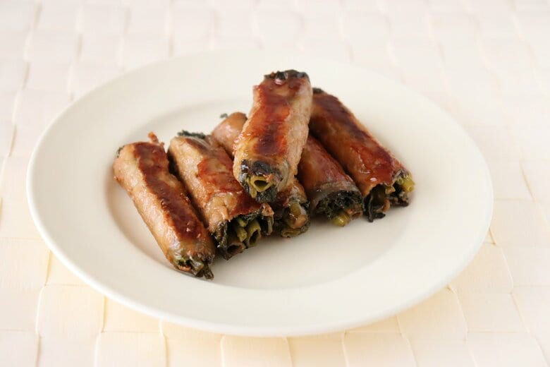 しゃぶしゃぶ用の豚肉で巻いた『空芯菜の肉巻き』はお弁当にも
