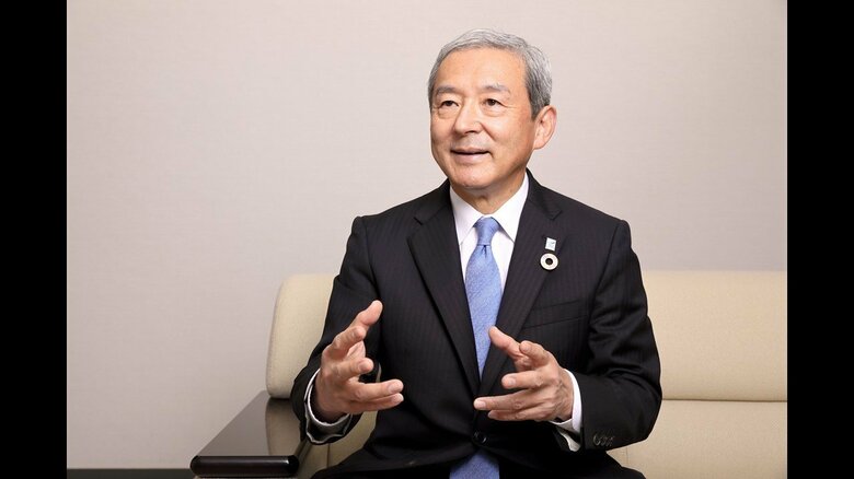 成田国際空港会社の田村明比古社長