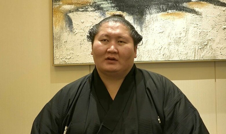 千秋楽の夜、初優勝を語る逸ノ城