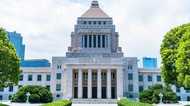 安全運転か横転か “働き方改革”号 4つのタイヤのバランスは?