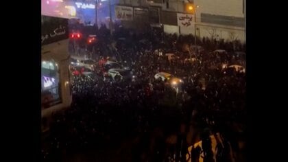 物価高騰へのイラン抗議デモは全国31の州に拡大　デモ隊と治安部隊合わせて少なくとも65人が死亡し2300人以上が拘束