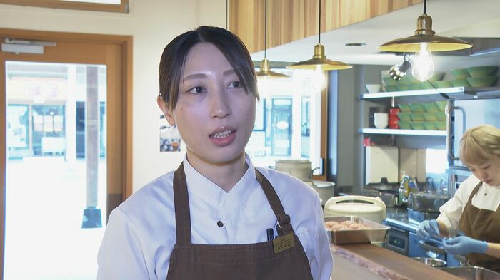 ほぐれ肉けいしゅう　浦部茜 店長