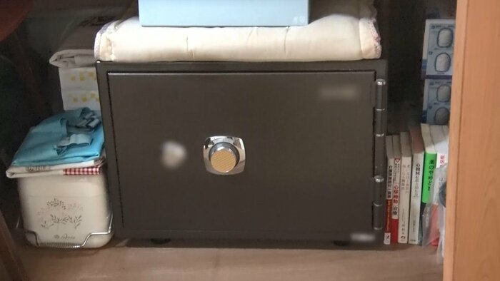 亡くなった父親が生前使っていた金庫が開かなくなってしまった