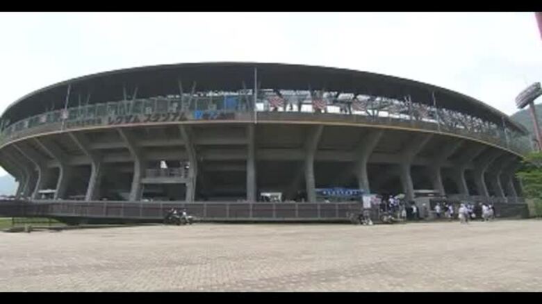 “合同チーム”の４番が満塁の好機で３打点の奮闘も…夏の高校野球香川大会　球児たちの熱戦始まる【香川】｜FNNプライムオンライン