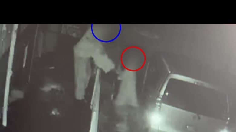 深夜の2人組“給湯器窃盗犯”犯行の一部始終　火花にも驚かず強引に引き剥がし逃走「野放しにしていては他にも被害出かねない」｜FNNプライムオンライン