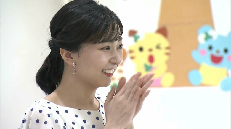 佳子さまが園児と笑顔でハイタッチ　「私もとっても楽しかったです。ありがとう」　こども園で子供たちと一緒にダンス｜FNNプライムオンライン