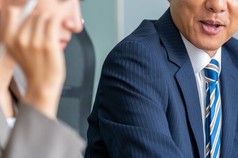 相手を不快にさせるような言動は避ける（画像：イメージ）