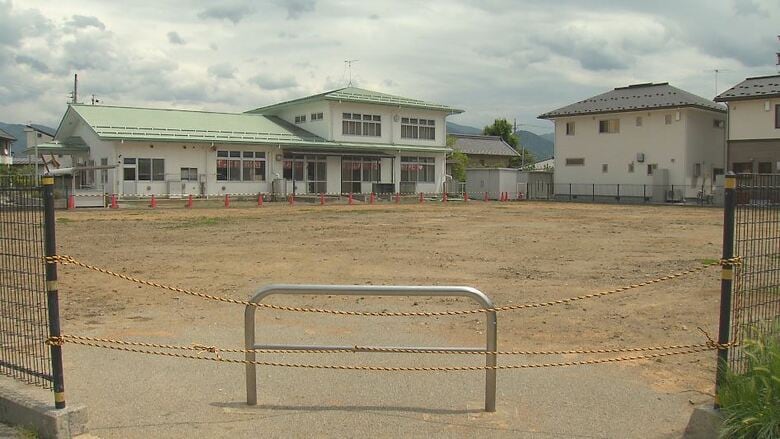 廃止になった青木島遊園地（5月13日撮影）