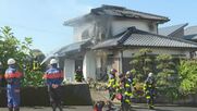 四国中央市・住宅１棟を全焼　住人は逃げ出して無事【愛媛】