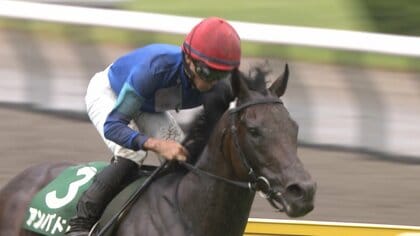 【関屋記念・GⅢ】大雨で不良馬場の新潟　アンパドゥが重賞初挑戦で制覇！