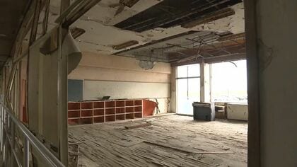 卒業式の看板はあの日のまま… 「後世へ教訓を」津波被害の請戸小　県内初の震災遺構に【福島発】