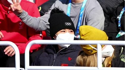 五輪会場で彭帥さんを目撃! 表情から読み解く観戦の“目的”は？