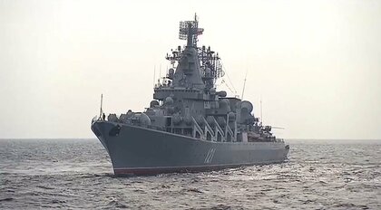 ロシア黒海艦隊の旗艦「モスクワ」が沈没 ウクライナの国産ミサイルR