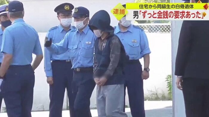 送検される小川容疑者(10日午前9時45分ごろ 千葉・木更津署)