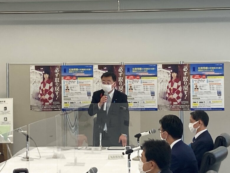 松野長官「一刻の猶予もないとの切迫感を共有」　拉致被害者家族らと面会｜FNNプライムオンライン