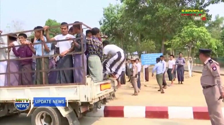 ミャンマーが大規模恩赦を発表　拘束続くアウンサンスーチー氏の刑期は4年半短縮　当時の大統領ら4500人以上釈放｜FNNプライムオンライン