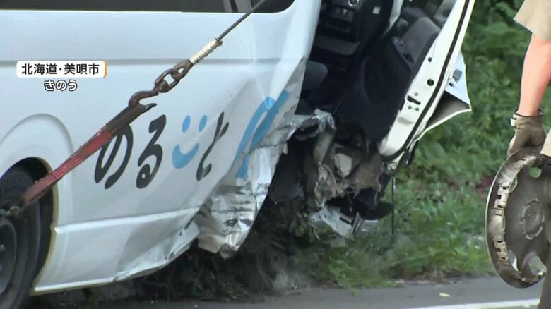 市運営の乗り合いバスと乗用車が正面衝突 66歳女性が死亡 現場は見通しのいい片側1車線の直線道路 北海道・美唄市|FNNプライムオンライン