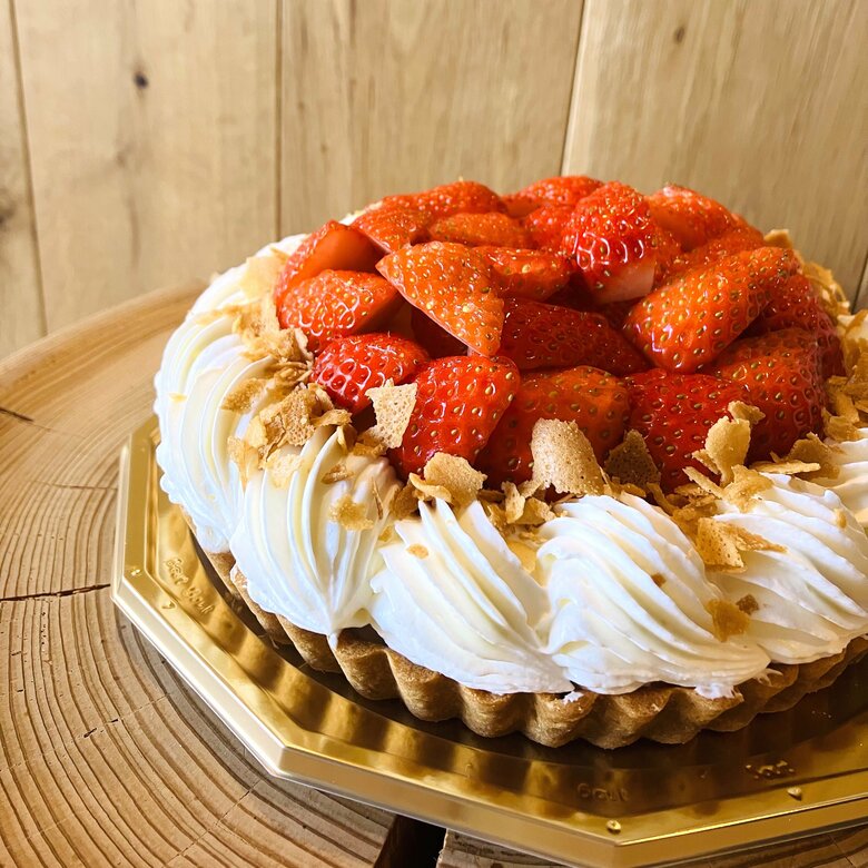 旬のフルーツを主役にしたケーキと焼菓子…イートインも充実の久屋大通駅近くで朝から楽しめる新ケーキ店｜FNNプライムオンライン