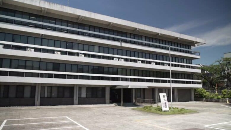 【告発】「上限超える寄付　禁止と知りながら受けた」高市首相らを刑事告発　事務所は「超過分を返金済み」｜FNNプライムオンライン