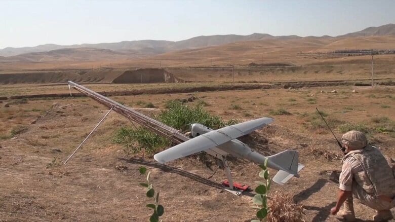 ロシアのオルラン10ドローンは、自走砲やけん引砲用に標的のデータを収集する