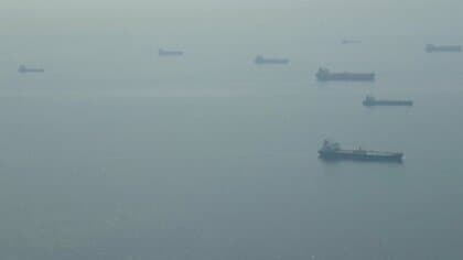 アメリカのトランプ大統領　ホルムズ海峡安全確保に日本などの艦船派遣に協力呼びかけ