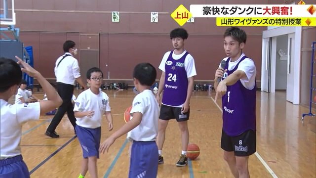 (左から)鈴木大選手、村上慎也選手