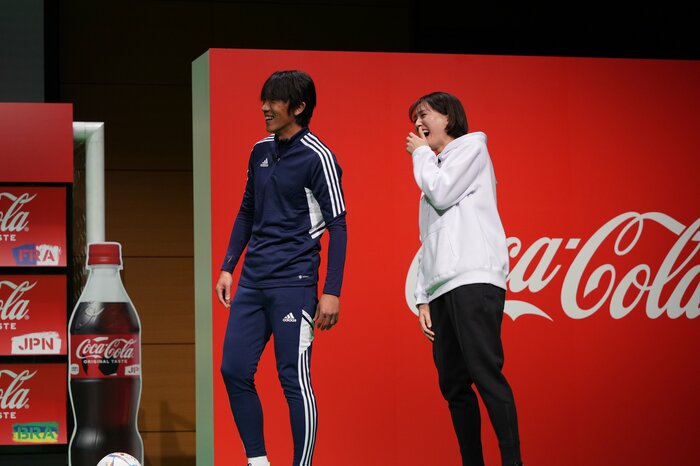 「コカ・コーラ」FIFA ワールドカップ 開催国ボトル発売記念イベント