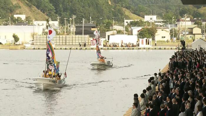 海上歓迎行事(北海道・厚岸町)