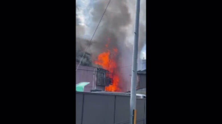 【速報】京都・上京区の住宅火災は妻殺害目的の放火か　住人の76歳男逮捕「けんかをして腹が立った」｜FNNプライムオンライン