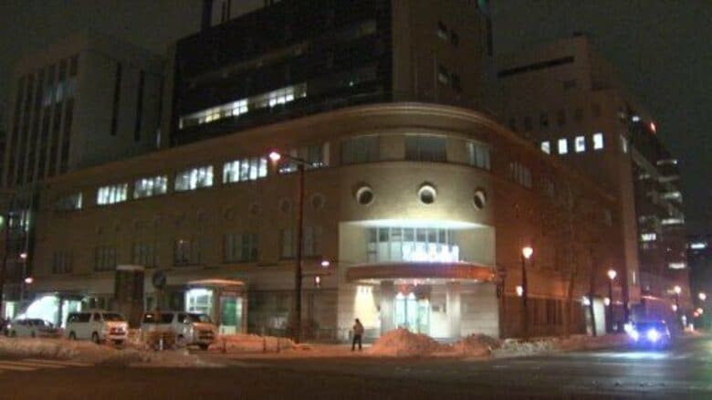 【所持金50円】「肉が食べたかったけど…お金が無かったから盗みました」年の瀬に”牛ステーキ肉2枚”（計2268円)を服の中に隠して万引き…自称58歳の無職男を現行犯逮捕〈北海道札幌市〉｜FNNプライムオンライン