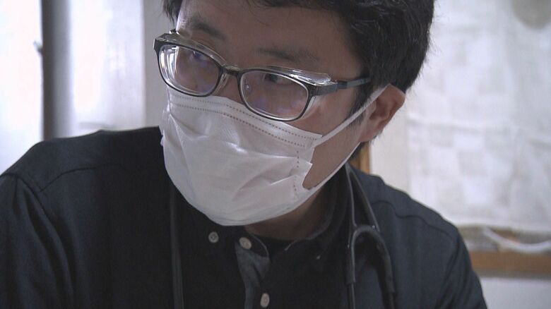田中医師とタッグを組んで山形さんの診療にあたる落合医師